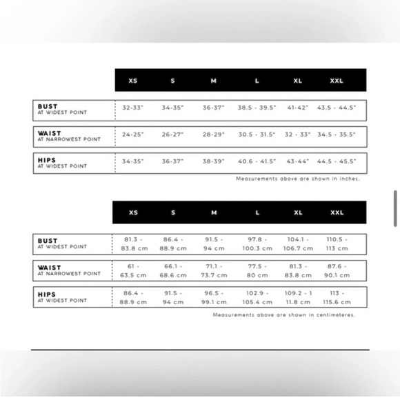 Elegant Green Wrap Dress - Picture 3 of 12